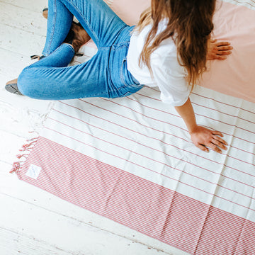 Hand Loom Throw | Hollow Coves | Red